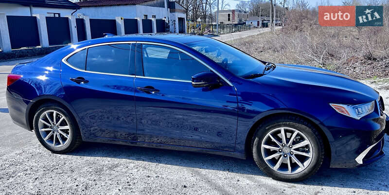 Седан Acura TLX 2017 в Киеве