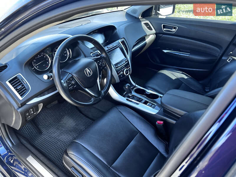 Седан Acura TLX 2017 в Киеве