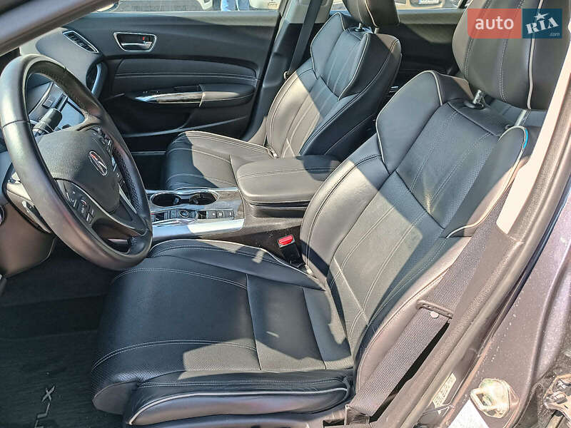 Седан Acura TLX 2017 в Харкові