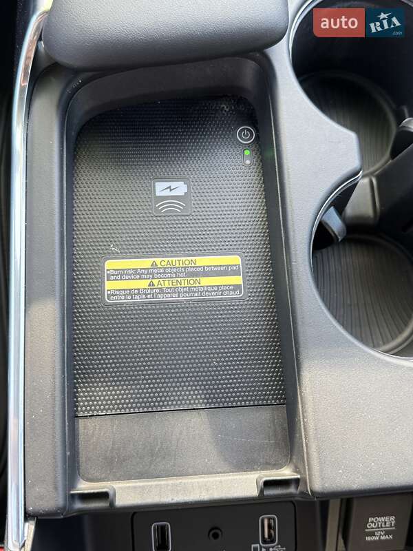 Седан Acura TLX 2022 в Киеве