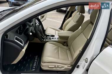 Седан Acura TLX 2018 в 