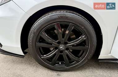 Седан Acura TLX 2018 в 