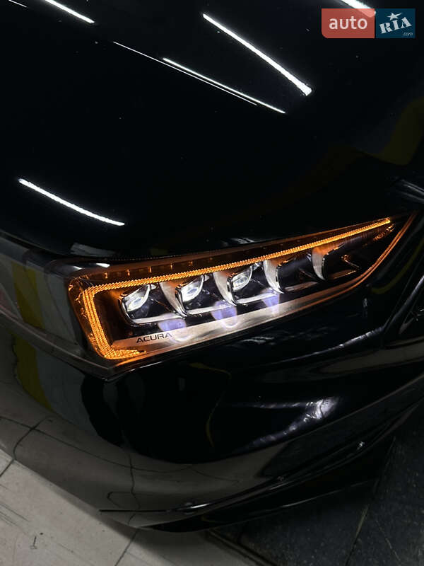 Седан Acura TLX 2017 в Киеве