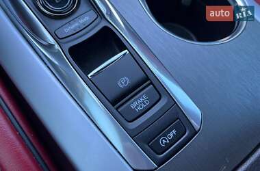 Седан Acura TLX 2018 в 