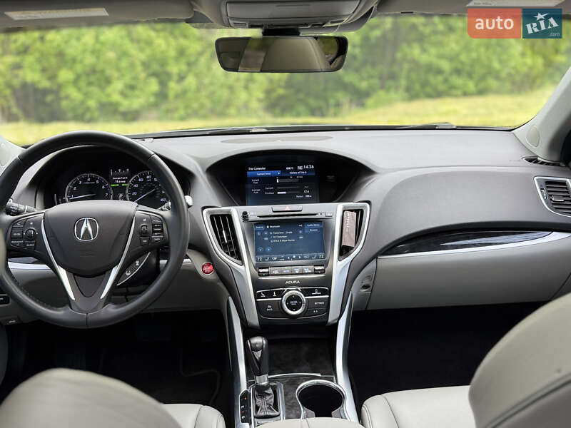 Седан Acura TLX 2018 в Тернополі