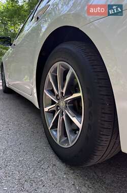 Седан Acura TLX 2018 в 