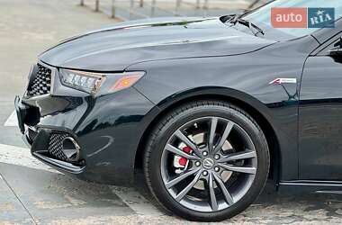 Седан Acura TLX 2018 в 