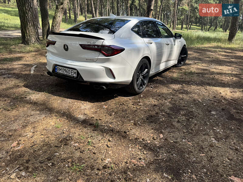 Седан Acura TLX 2022 в Киеве