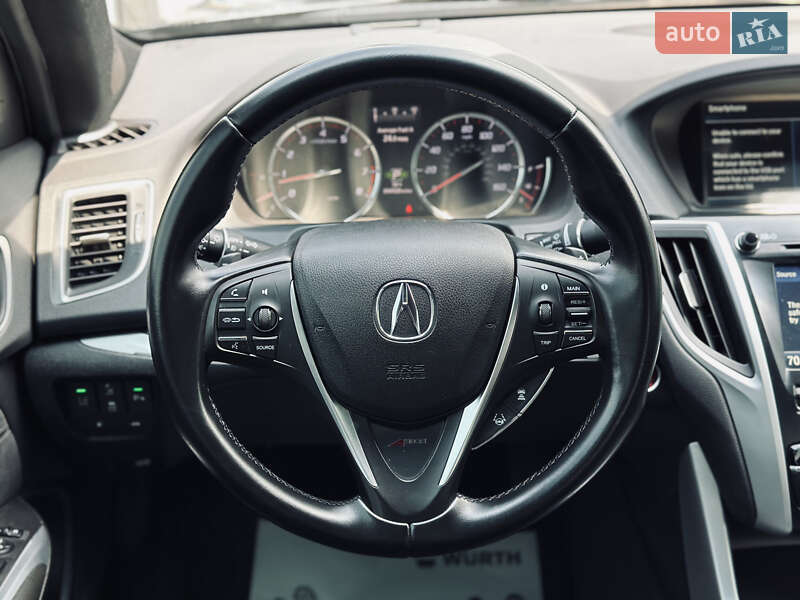 Седан Acura TLX 2017 в Кременчуге