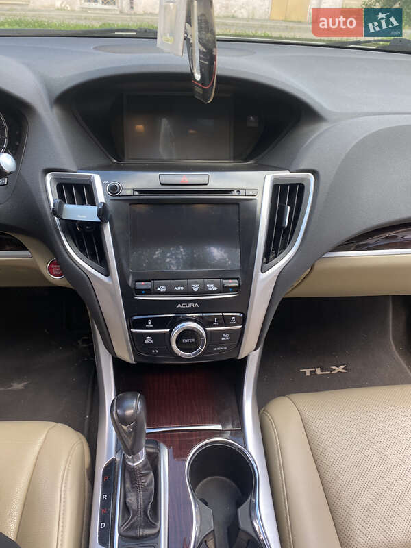 Седан Acura TLX 2015 в Киеве