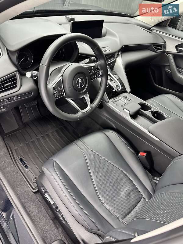 Седан Acura TLX 2023 в Киеве