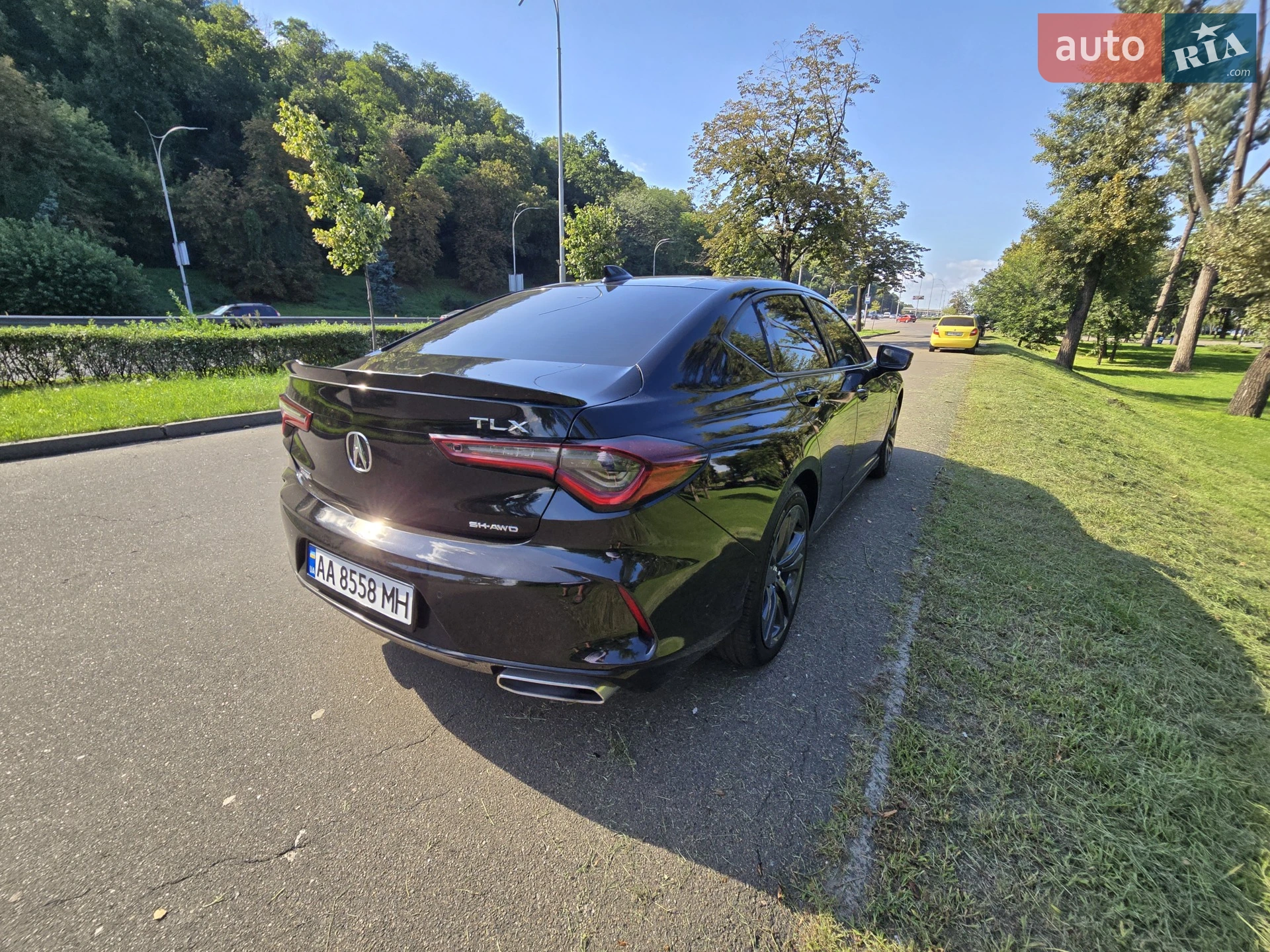 2023 Acura TLX - мініатюра 8