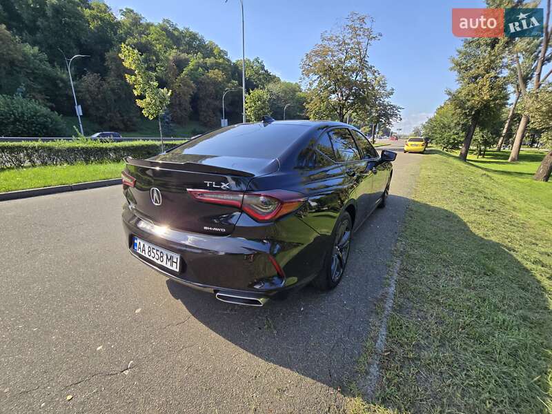 Седан Acura TLX 2023 в Киеве