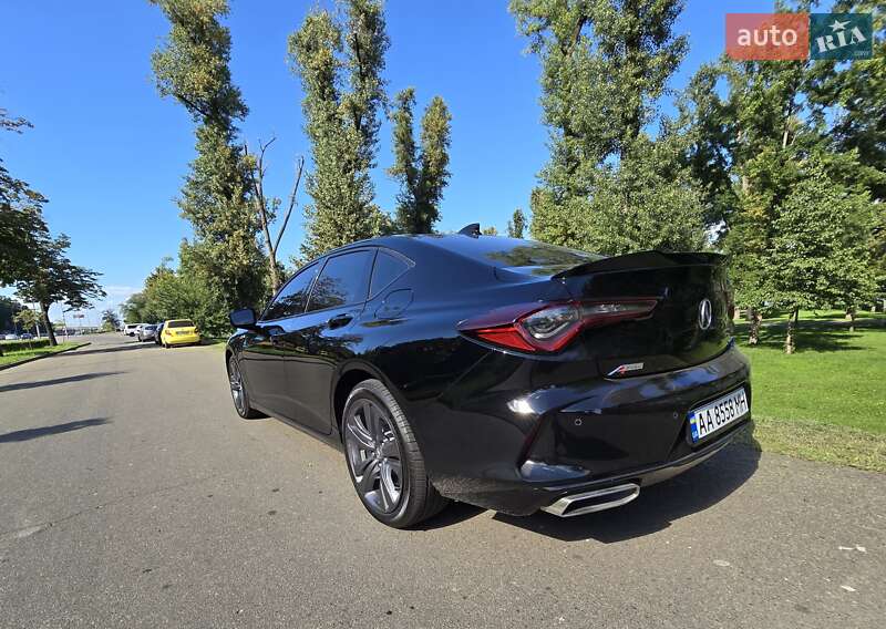 Седан Acura TLX 2023 в Киеве