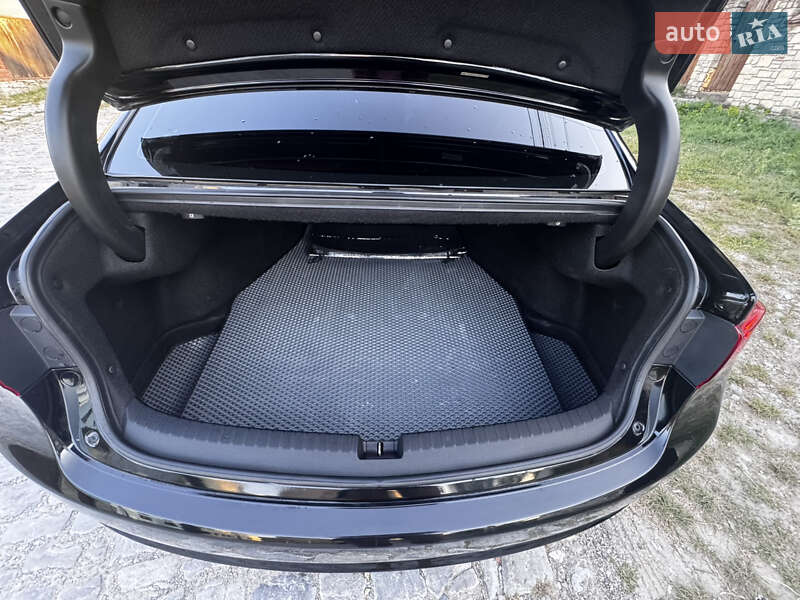 Седан Acura TLX 2015 в Каменец-Подольском