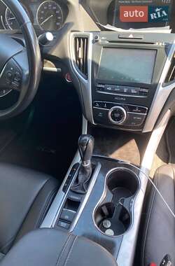 Седан Acura TLX 2018 в 