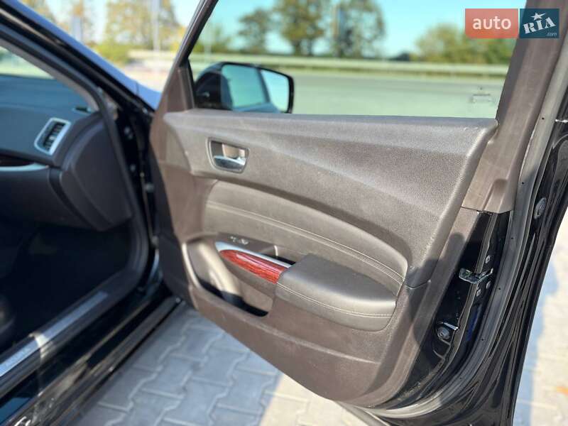 Седан Acura TLX 2015 в Киеве