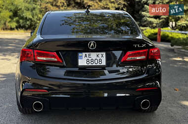 Седан Acura TLX 2018 в 