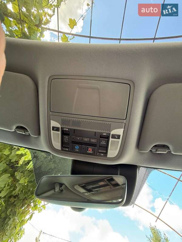 Седан Acura TLX 2017 в Киеве