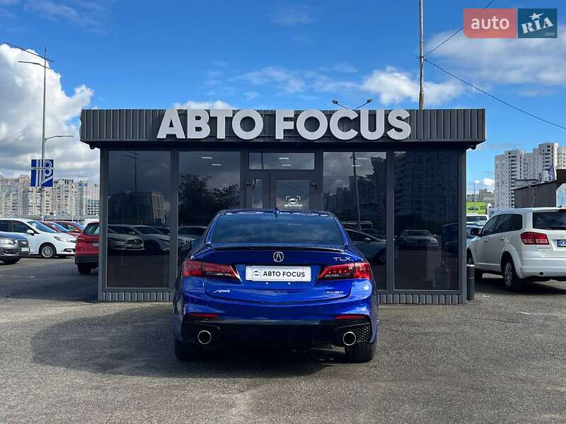 Седан Acura TLX 2018 в Києві