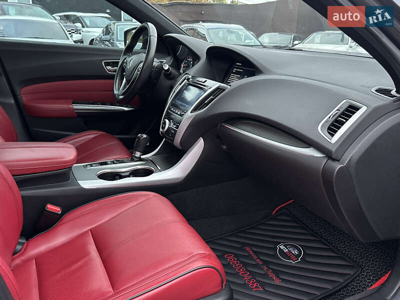 Седан Acura TLX 2019 в Харькове