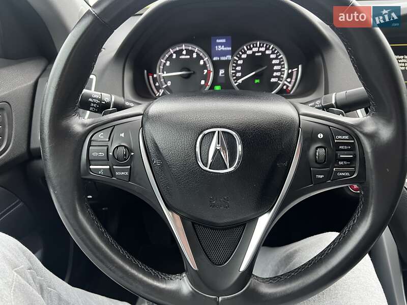 Седан Acura TLX 2016 в Киеве