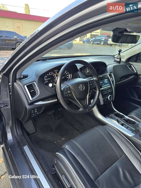 Седан Acura TLX 2018 в Киеве