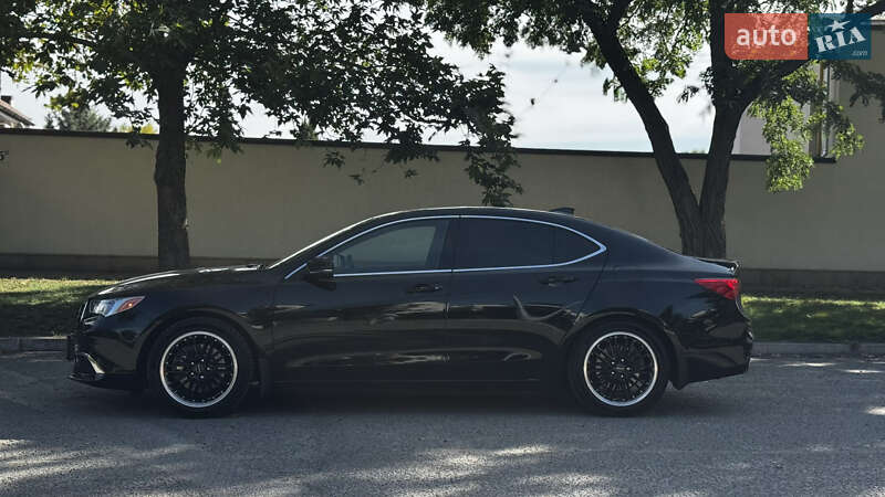 Седан Acura TLX 2018 в Днепре