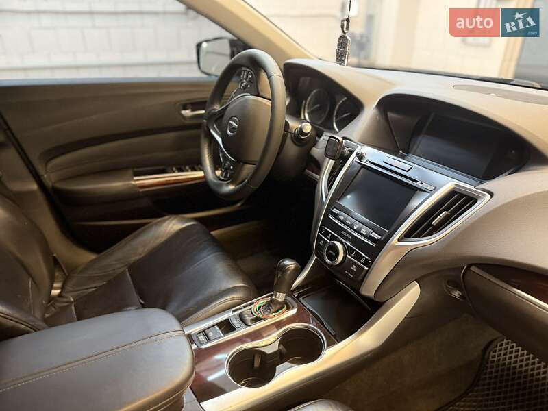 Седан Acura TLX 2015 в Києві