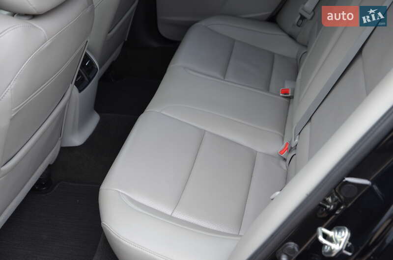 Седан Acura TLX 2016 в Павлограде фото 40 Седан Acura TLX 2016 в Павлограде