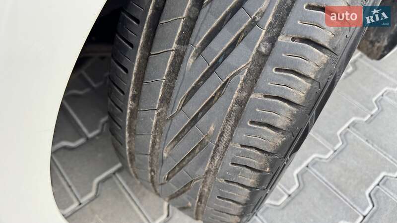 Седан Acura TLX 2015 в Тернополе