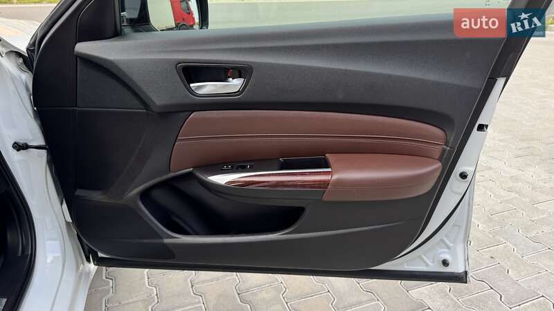 Седан Acura TLX 2015 в Тернополе