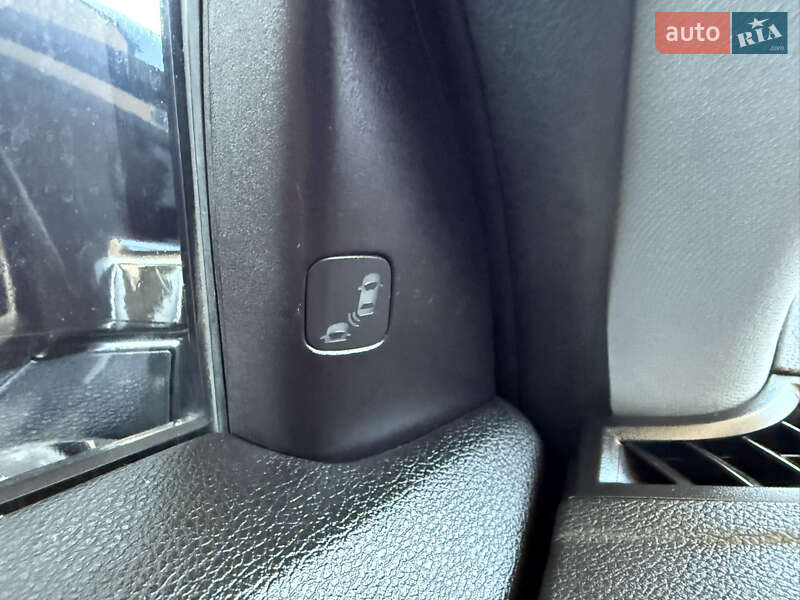 Седан Acura TLX 2015 в Хмельницькому