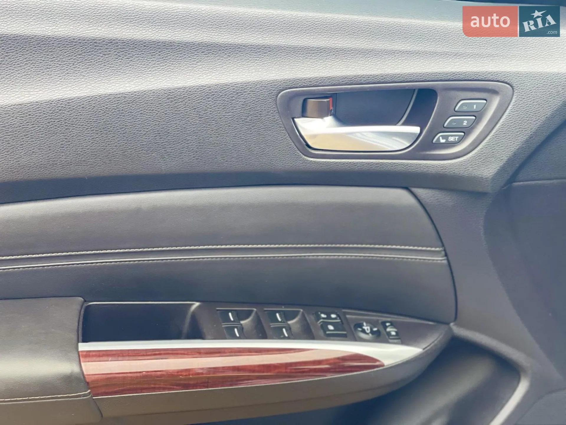 2015 Acura TLX - мініатюра 25