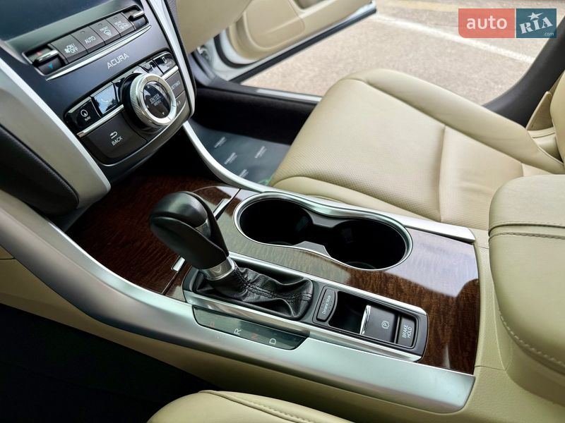 Седан Acura TLX 2018 в Києві