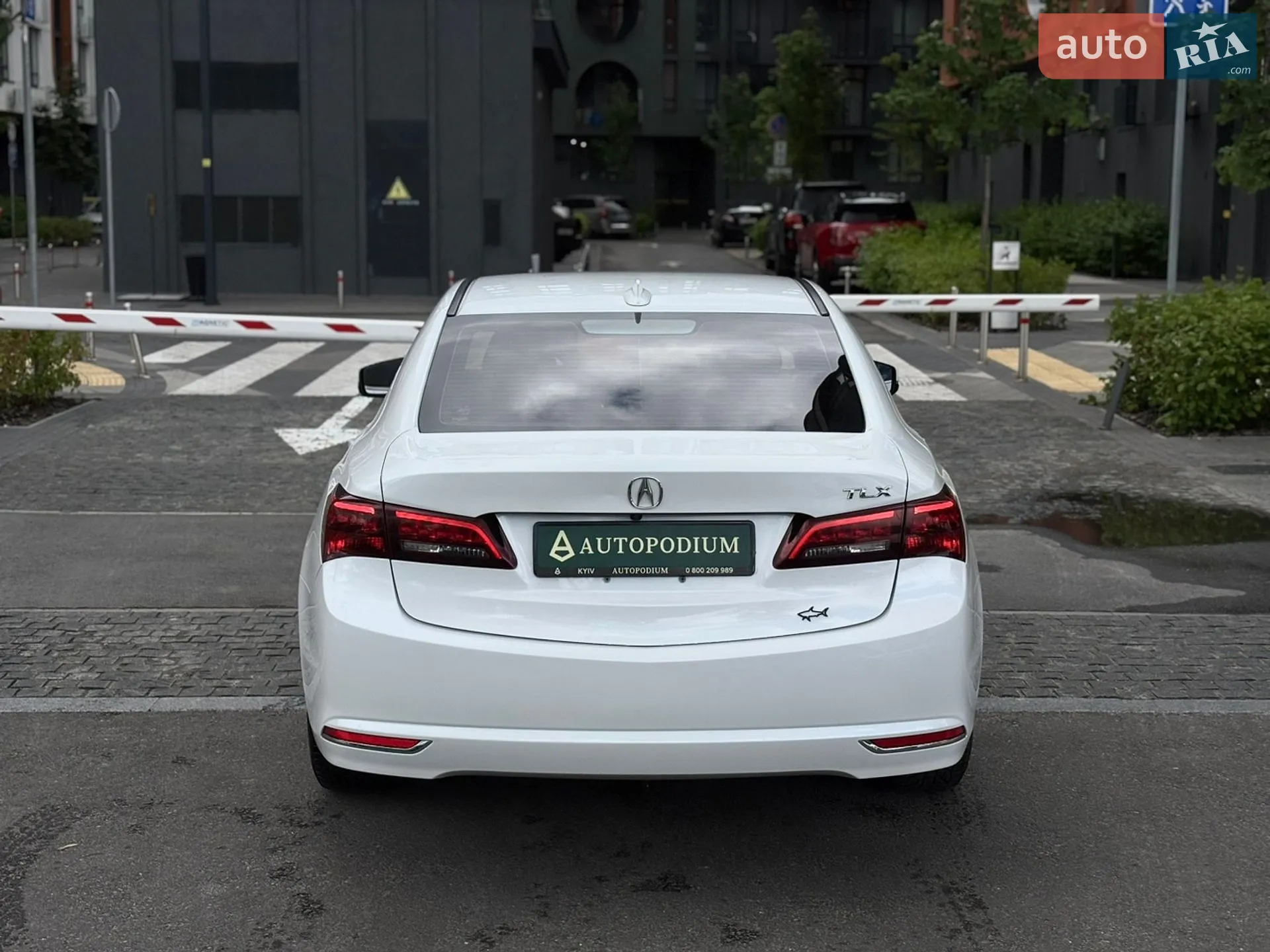 2015 Acura TLX - мініатюра 14