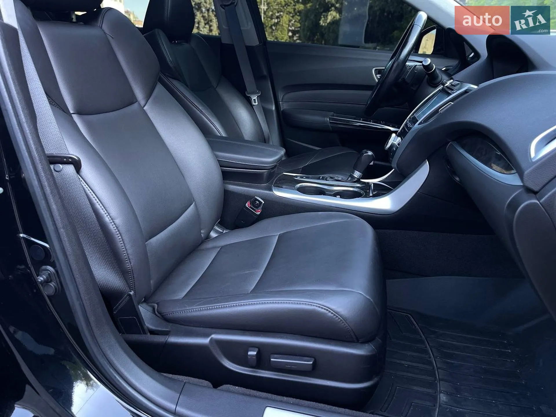 2020 Acura TLX - мініатюра 26