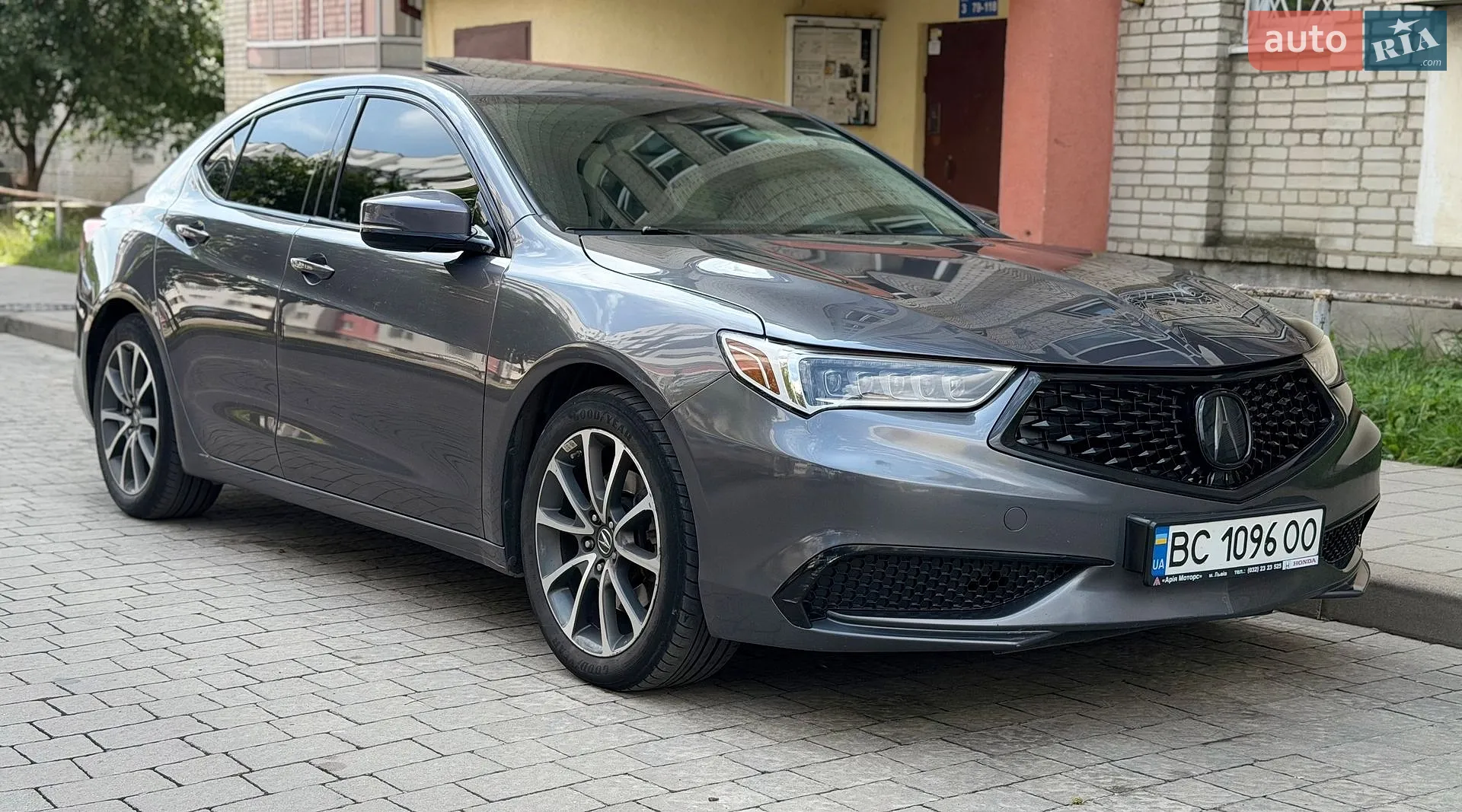 2018 Acura TLX - мініатюра 2
