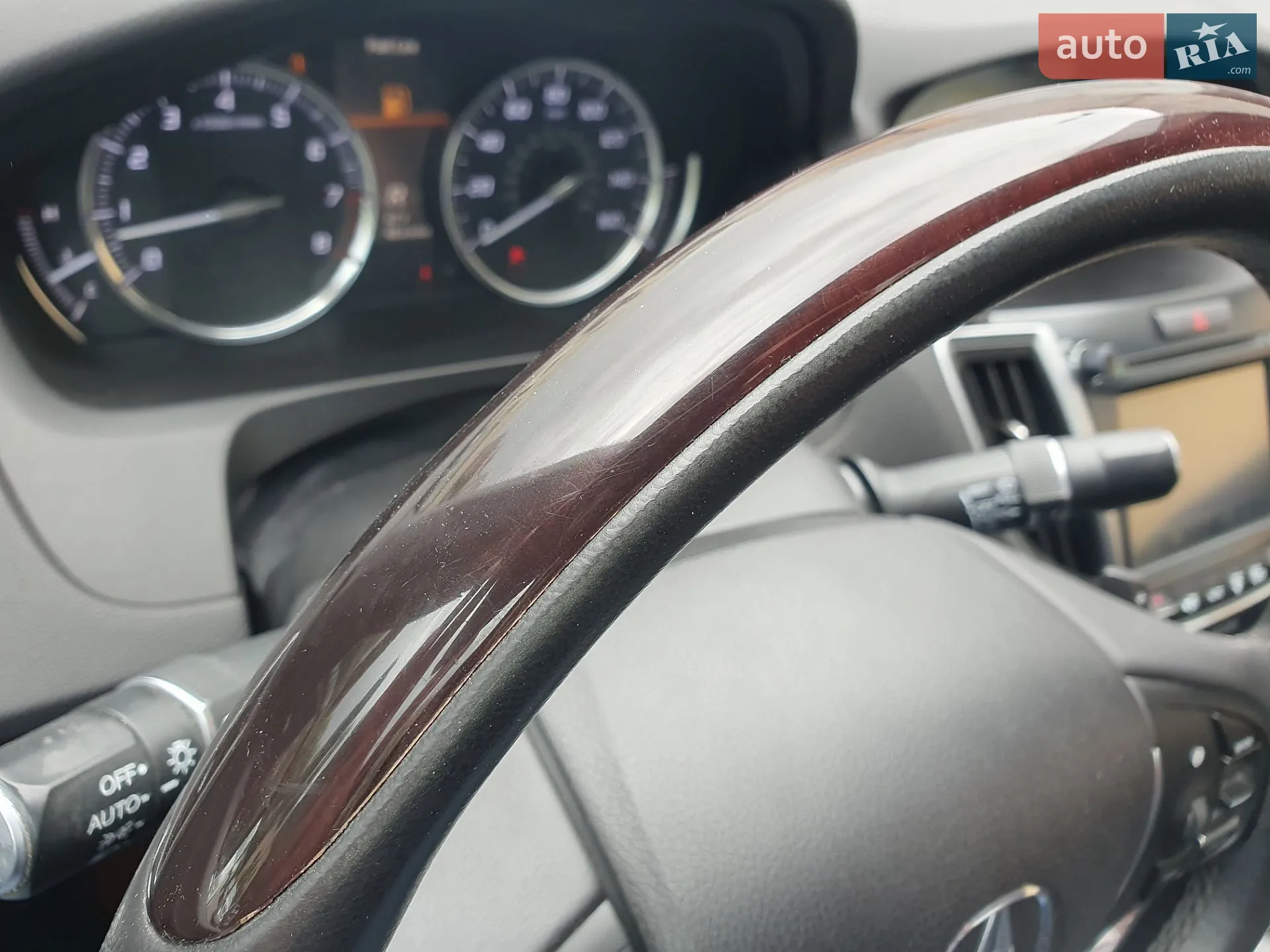 Acura TLX 2014 VIN 19UUB1F5XFA003335 фото оголошення 27 з 33