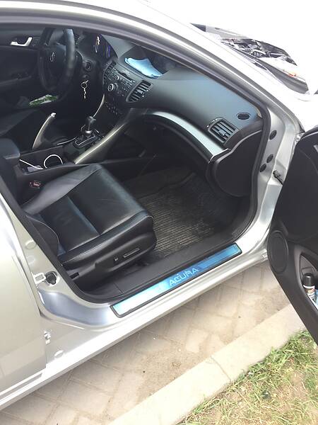 Седан Acura TSX 2013 в Хмельницькому