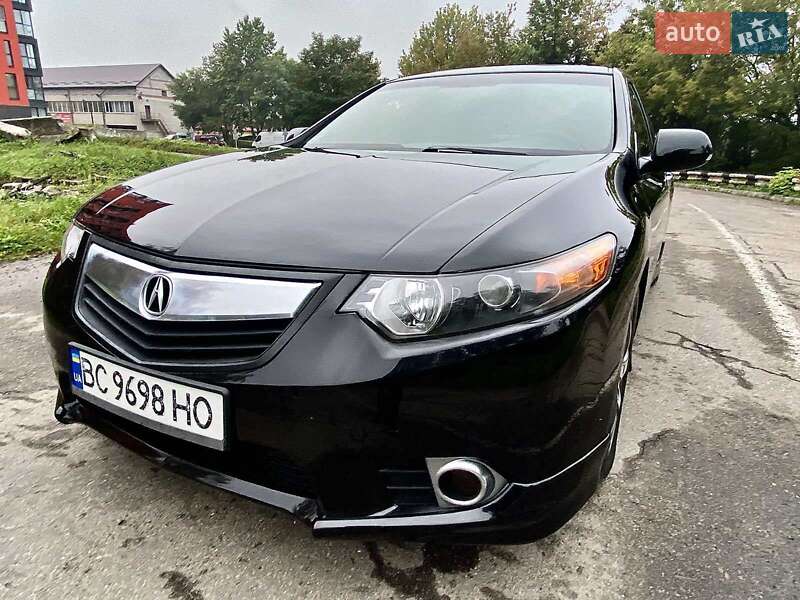 Седан Acura TSX 2013 в Львове