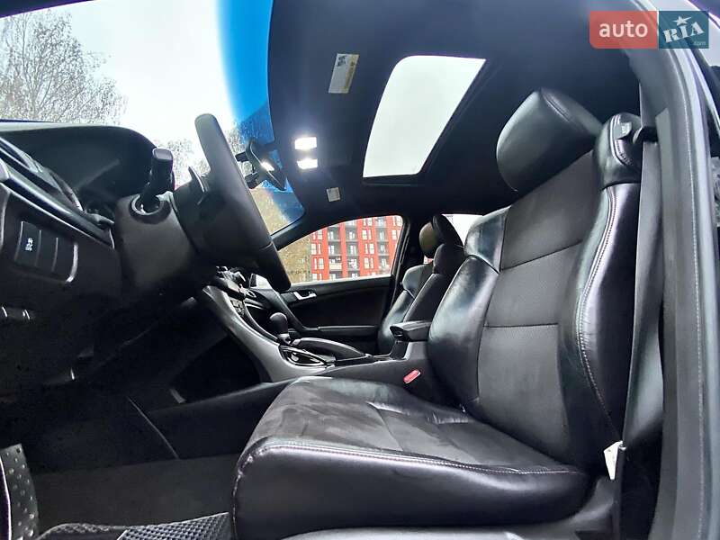 Седан Acura TSX 2013 в Львове
