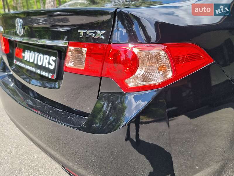 Седан Acura TSX 2012 в Киеве