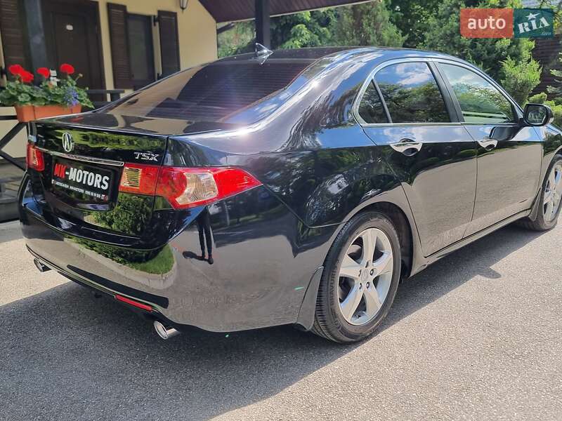 Седан Acura TSX 2012 в Киеве
