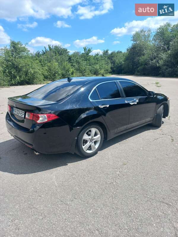 Седан Acura TSX 2010 в Миронівці