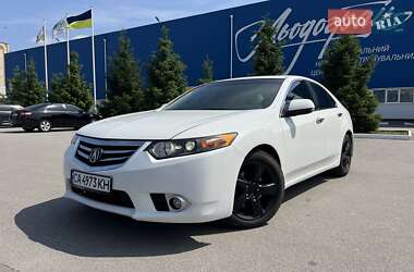 Седан Acura TSX 2011 в Богуславі