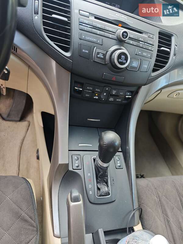 Седан Acura TSX 2008 в Киеве