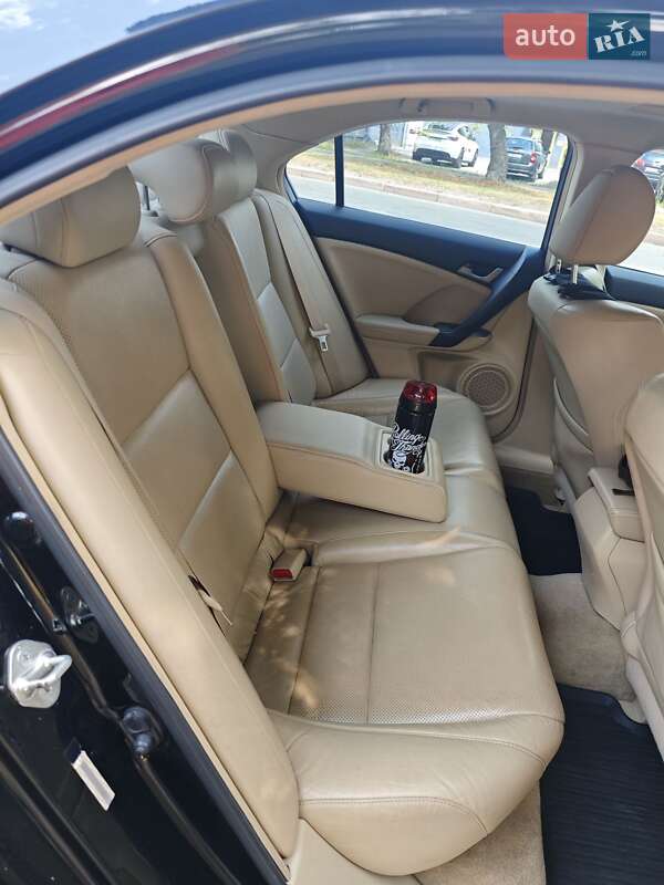 Седан Acura TSX 2008 в Киеве
