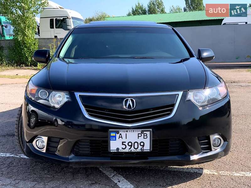 Седан Acura TSX 2010 в Львове