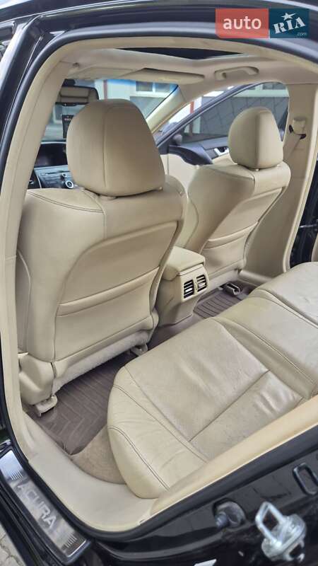 Седан Acura TSX 2011 в Львові